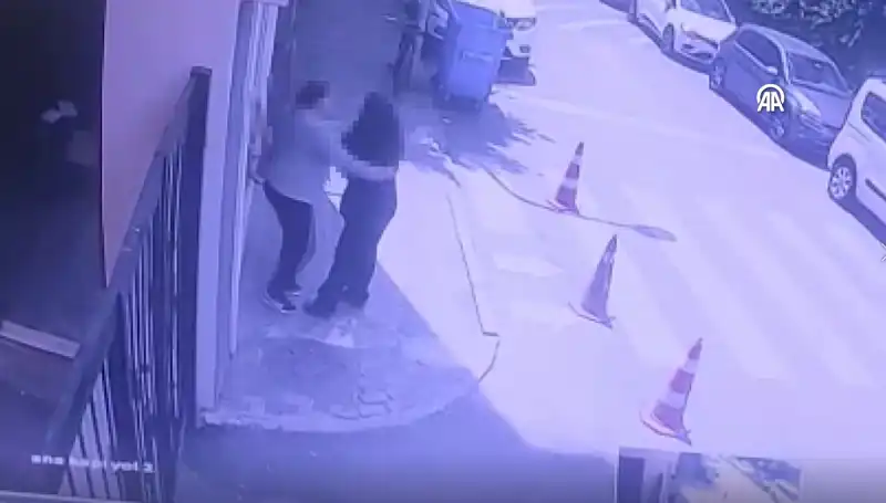 İstanbul Lise Tuvaletinde Dehşet! Öğrencileri Şok Eden Olayın Perde Arkası