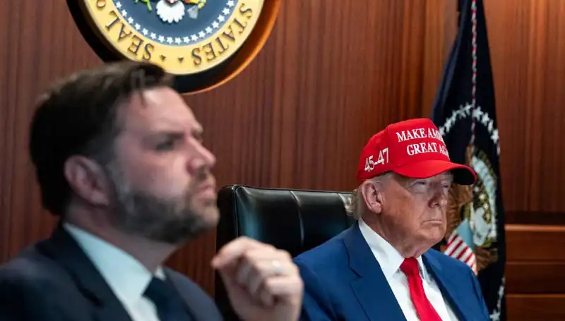 Trump’ın Azil Tasarısının Reddedilmesi: Siyasi Dalgalar Yeniden Yükseliyor