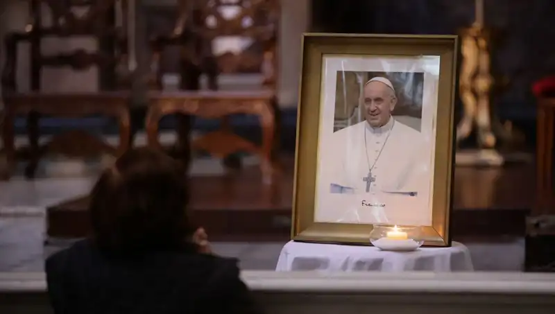 Papa Francis'in Vasiyeti ve Cenaze Törenine Dair Şok Edici Ayrıntılar