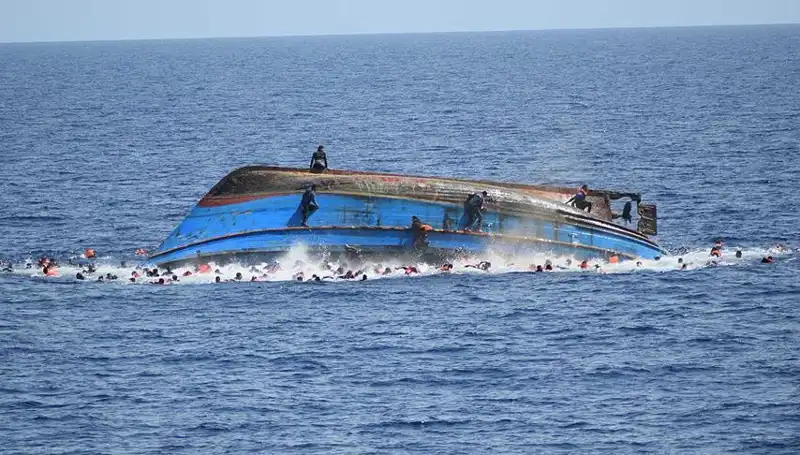 Filipinler’de Gemi Faciası: 4 Kişi Hayatını Kaybetti, 7 Kayıp