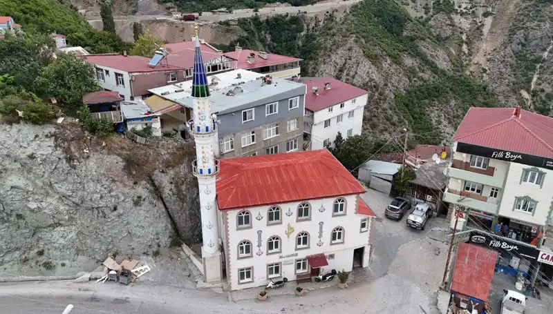 Türkiye Genelinde Çelik Minare Siparişlerinde Patlama: Maliyetleri Ne Olacak?