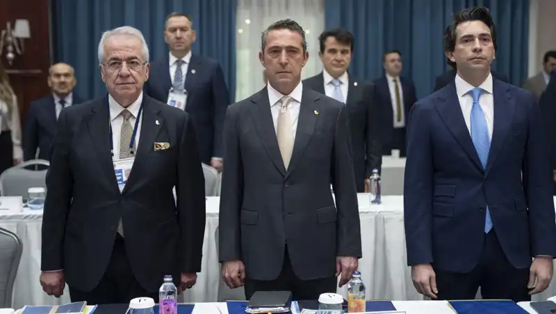 Fenerbahçe'de İmza Sayısı Şok Edici İstatistiklerle Belirlendi