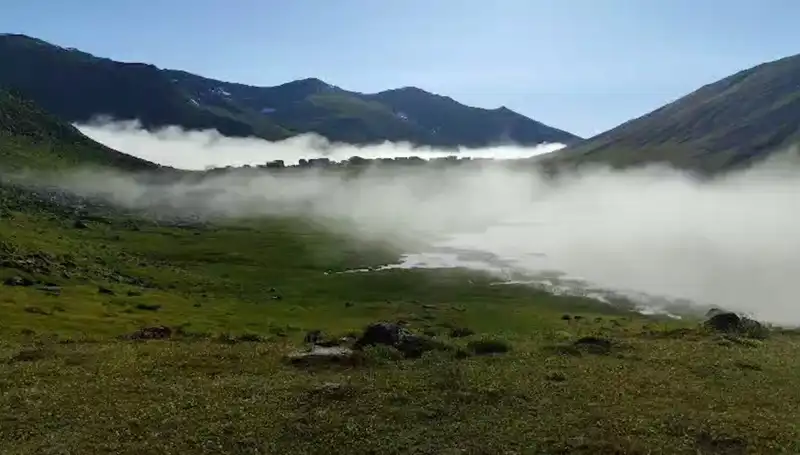 Yükseklerdeki Doğa: 2400 Metrede Hava Durumu Tahminleri