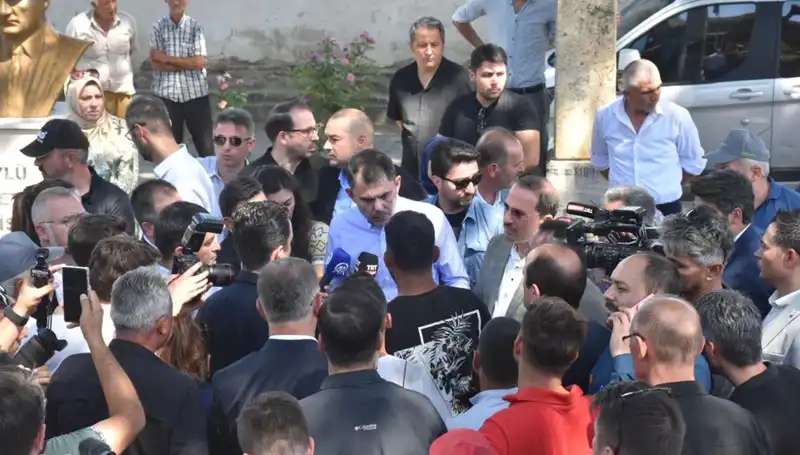 Bakan Kurum, Yangınların Etkilerini ve Zarar Gören Binaları Açıkladı