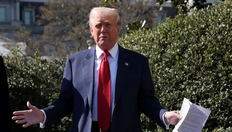 Trump'tan Seyahat Yasağı Taslağı: Hangi Ülkeler Listeye Alındı?