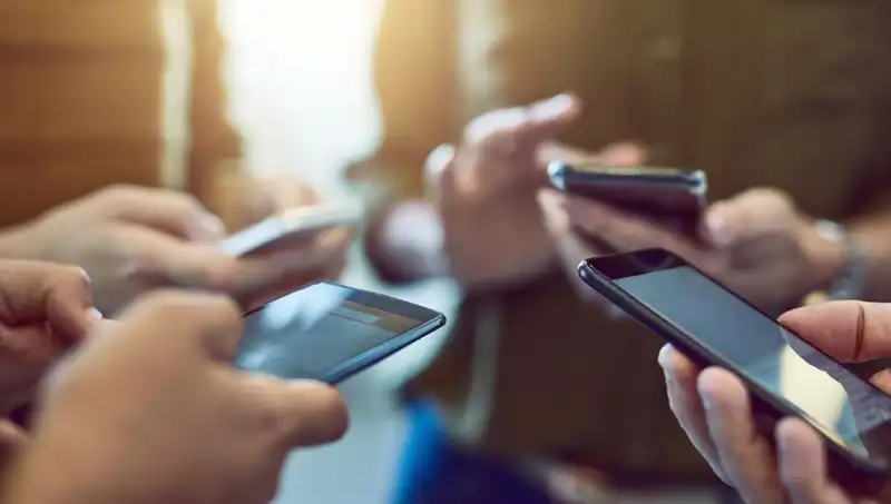 Oppo A5 Pro 4G: Uygun Fiyatlı Akıllı Telefonlarda Yeni Dönem