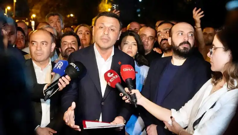 CHP İstanbul İl Başkanı Özgür Çelik, Basında Hakkında Yer Alan İddialara İfadede Bulundu