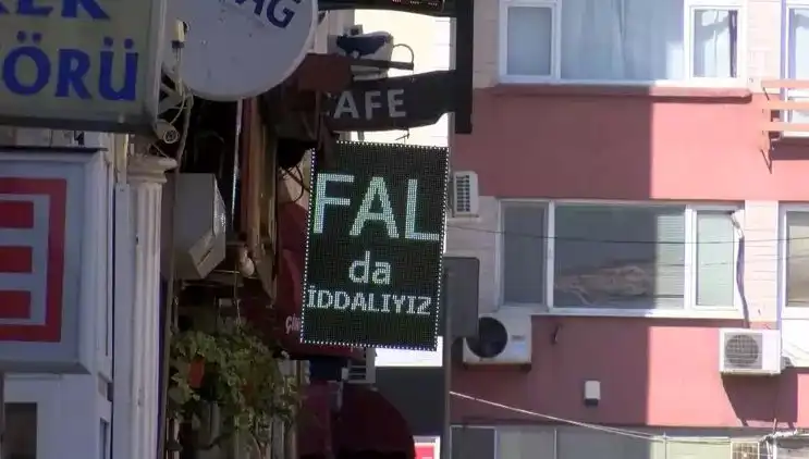 Para Karşılığı Fala Hapis Cezası! Fal Bakanlara Şok Uygulama Geliyor