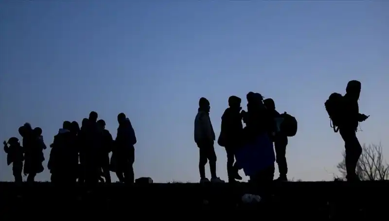 Edirne'de 21 Düzensiz Göçmen Yakalandı: Yeni Gelişmeler Neler?
