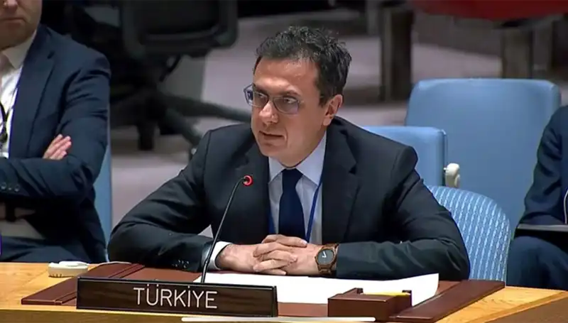 İsrail, Suriye'deki Hava Saldırılarına Son Vermeli: Keçeli Açıklamada Bulundu
