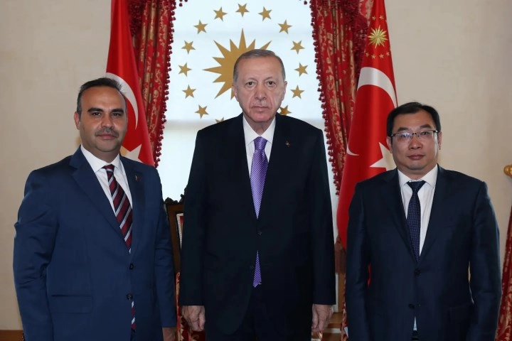 Çinli Otomotiv Devi Chery, Cumhurbaşkanı Erdoğan ile Görüştü