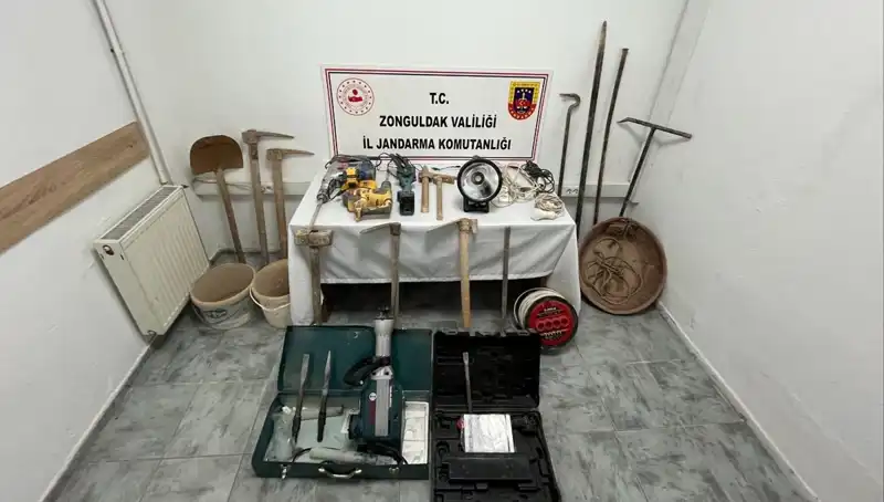 Çaycuma’da Kaçak Kazı Şoku: 5 Kişi Gözaltına Alındı!