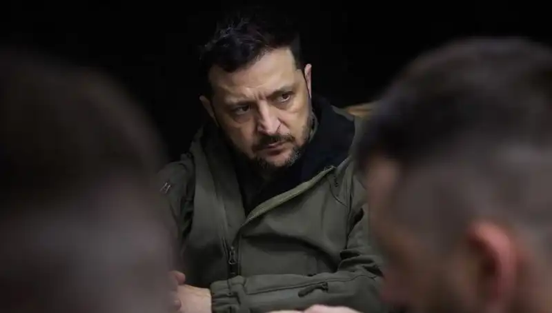 Zelenski: Rusya'nın Kuzey Kore Yapımı Füze Kullanımı Dünya Güvenliğini Tehdit Ediyor