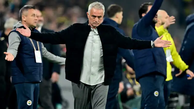 Mourinho’nun Yöntemleri Tartışma Yarattı: "Modası Çoktan Geçmiş Biri"