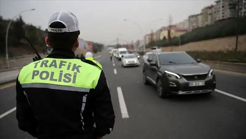 23 Nisan Trafik Durumu: Ankara'da Hangi Yollar Kapalı Olacak?