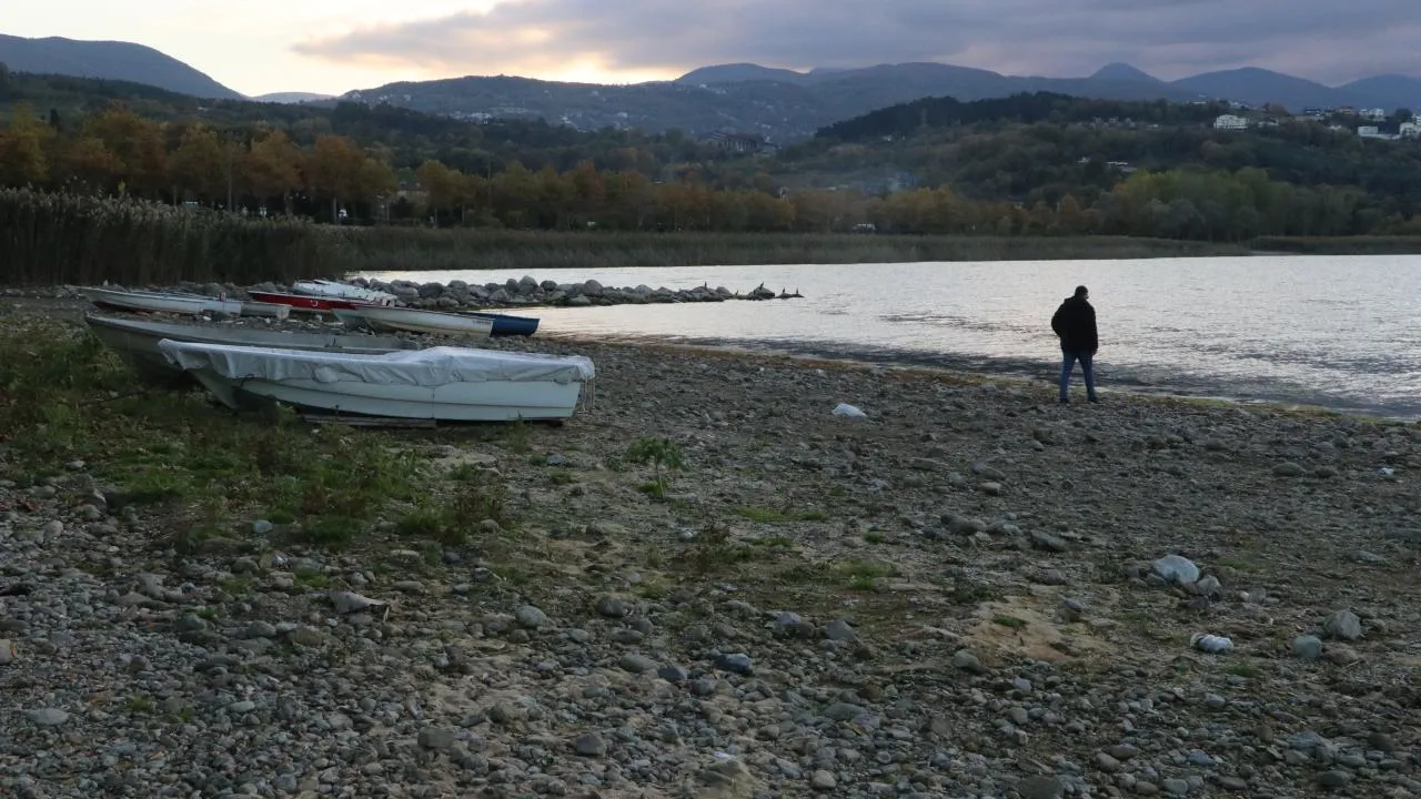Sapanca Gölü’ndeki Su Miktarı Alarm Veriyor