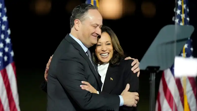 Kamala Harris’in Eşini Kovulan Trump, Siyasi Arenada Yeni Tartışmalar Başlattı