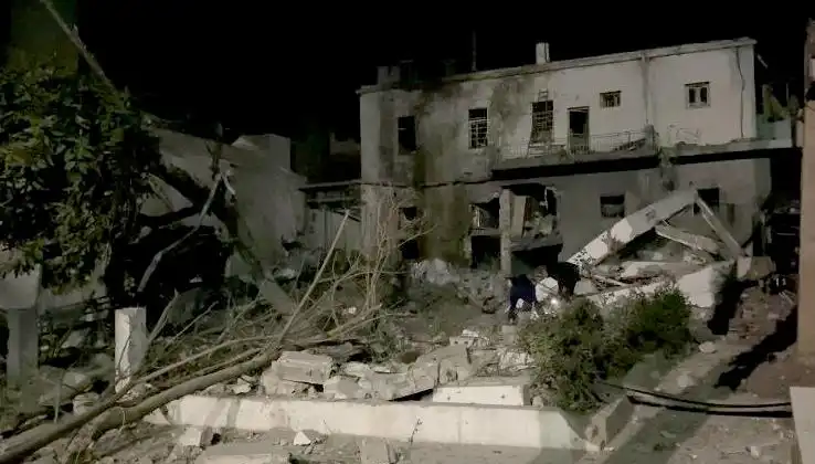 İsrail’in Hastane Saldırısı: Acil Servis Tamamen Yıkıldı, Sivil Kayıplar Artıyor