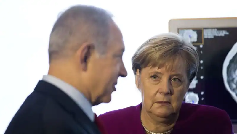 Yıllar Sonra Ortaya Çıkan Belgeler: Netanyahu ve Merkel Hükümeti Arasındaki Gizli Bağlantılar