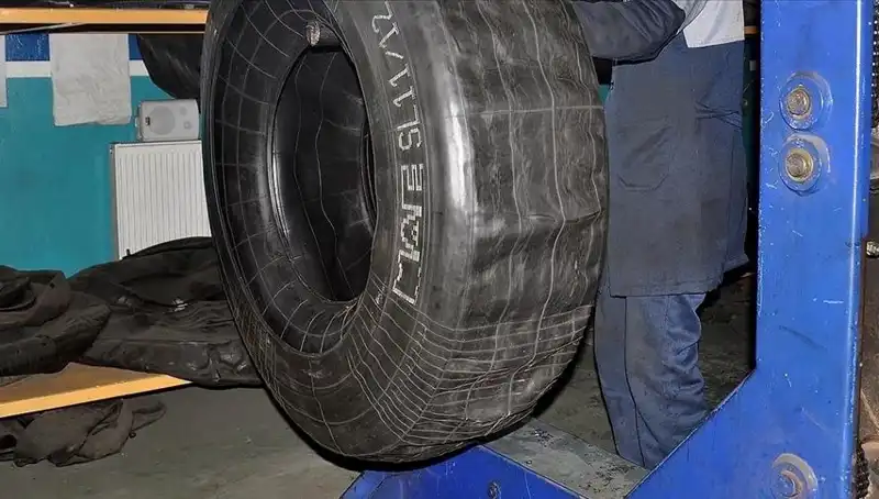Trafikte Kaplama Lastik Kullanımının Tehlikeleri: Uzmanlardan Çarpıcı Uyarılar!