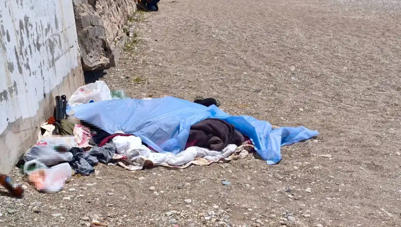 Konyaaltı Sahili’ndeki Gizemli Buluntu: Ceset Nereden Geldi?