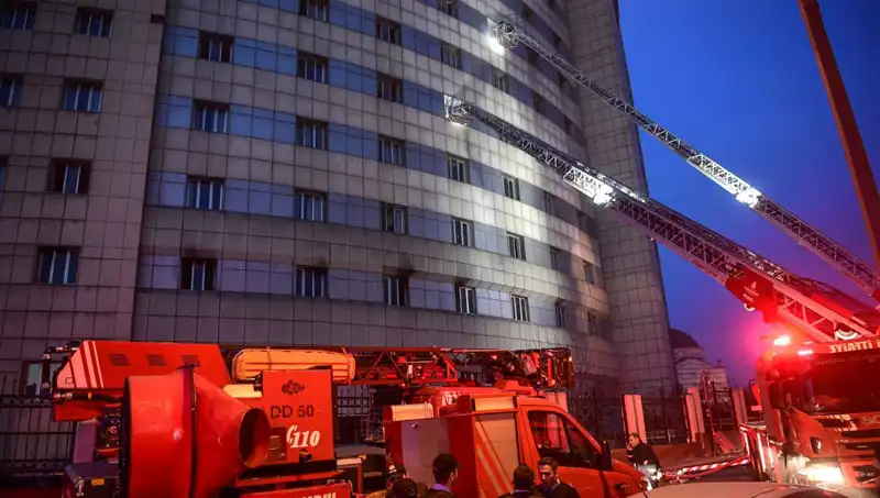 Yüksek Katlı Binalarda Yaşayanlara Uyarı: İtfaiyecilerden Önemli Tehlike İhbarı