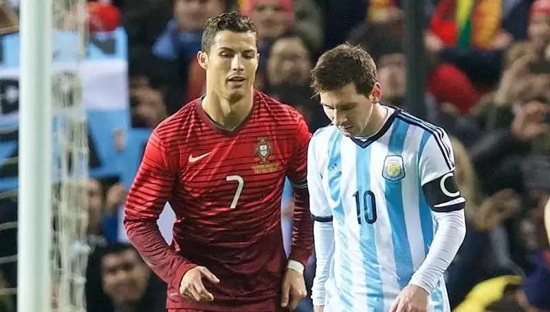 Ronaldo, Messi'ye Fark Attı: Futbolun En İyi İsimlerinde Yeni Bir Dönem