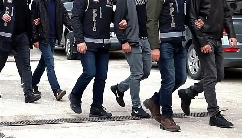 Ankara ve Antalya'da Fuhuş, Tehdit ve Gasp Operasyonu: 20 Gözaltı