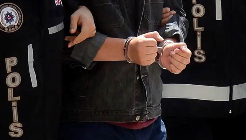Şanlıurfa'da Uyuşturucu Operasyonu: 9 Şüpheli Yakalandı!