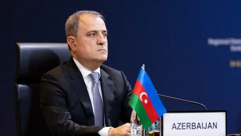 Azerbaycan ve Ermenistan: Tarihi Anlaşma Metninde Son Nokta Konuldu!