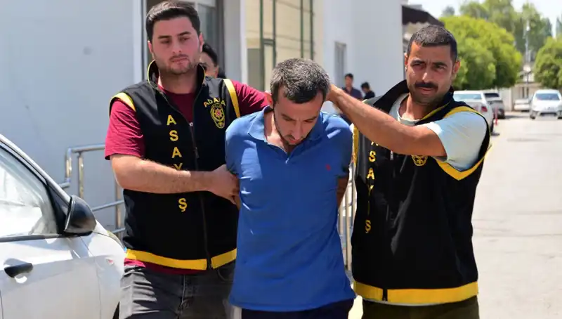 Para İstemeyen Annesini Tahta Sopayla Katleden Genç Çocuğun Korkunç İnfazı
