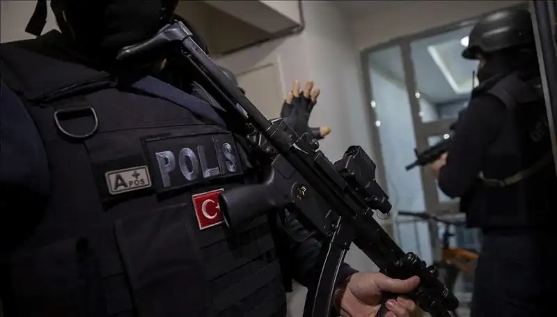 Afyon'da Gerçekleştirilen Operasyonda 26 Şüpheli Yakalandı