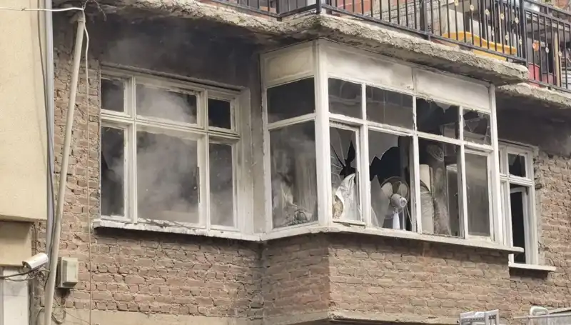 Bursa'da 2 Katlı Evde Büyük Yangın: Tüm Ayrıntılar Burada!