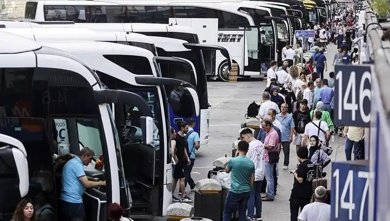 İstanbul'dan Göç Edenlerin Sayısı 369 Bin'i Aştı: Nedenleri Neler?