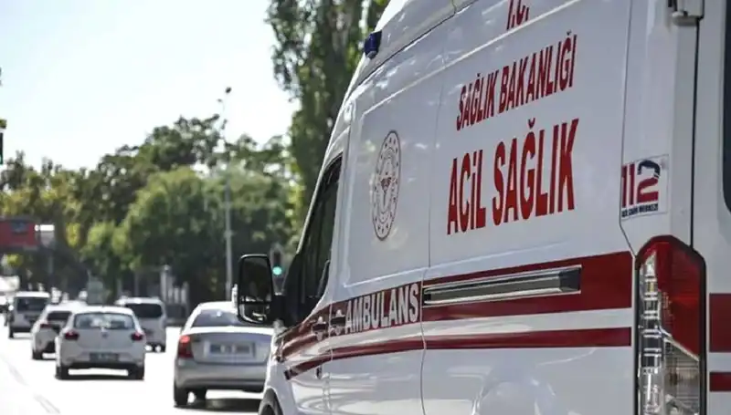 Bir Apartman Mangaldaki Pul Biber Nedeniyle Tahliye Edildi!