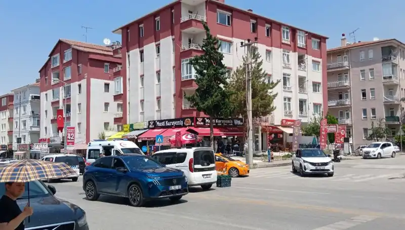 Taksi ile Otomobil Çarpıştı: Olayın Ardındaki Gizem Ortaya Çıktı