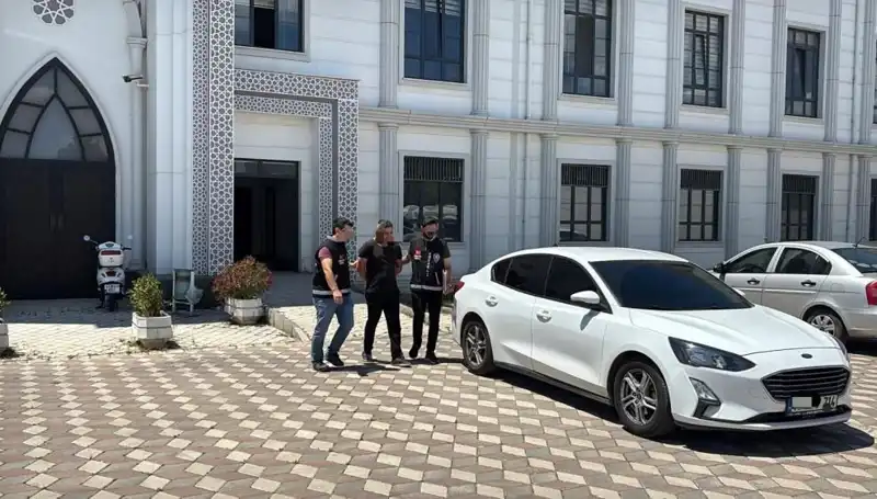Kocaeli'de Şok Eden Cinayet: Katil Zanlısı Nihayet Yakalandı
