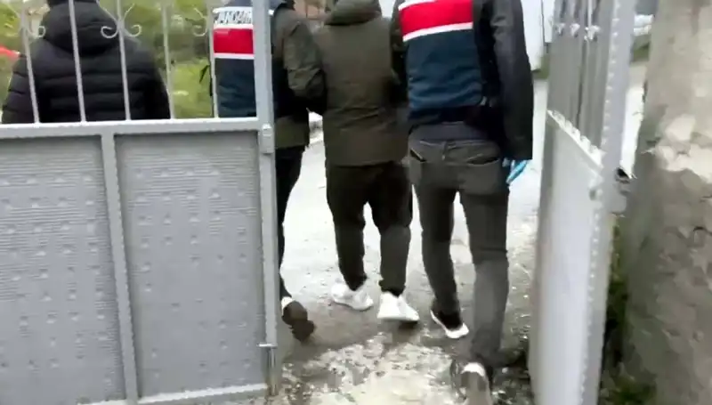 1.2 Milyar Liralık Dolandırıcılık Şebekesi Çökertildi: 139 Şüpheli Yakalandı