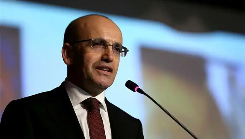 : Bakan Şimşek'in Yoğun Görüşmelerle Ekonomi Reformlarını Belirleme Süreci