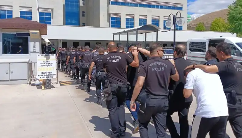 Ankara'da Tehditkar Haraç Çetesi Çökertildi: Avukatlar Operasyona Dahil!