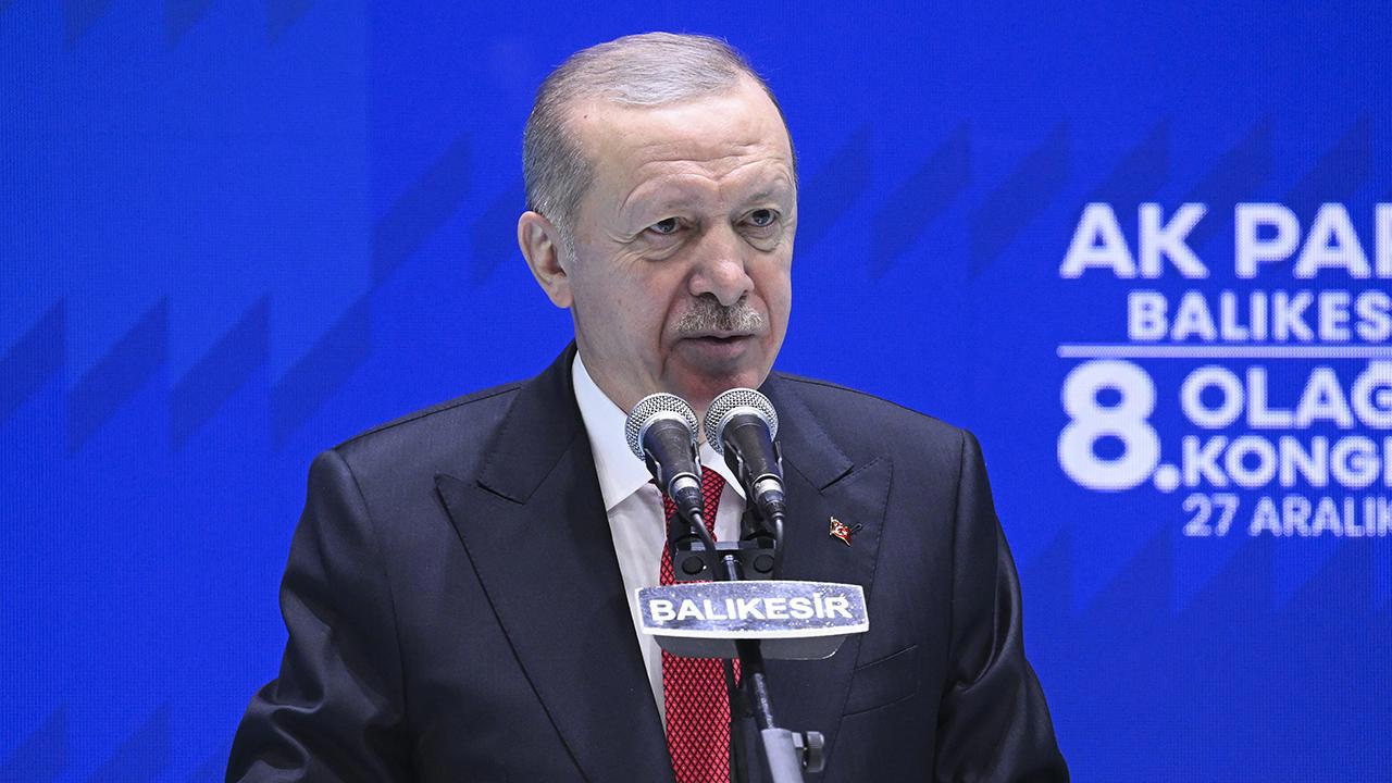 Cumhurbaşkanı Erdoğan'dan İnsani Başarı: İnsanlık sınavını yüz akıyla verdik