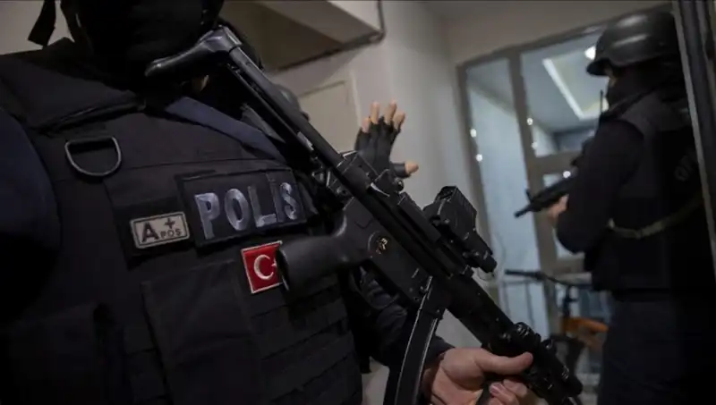 17 İlde DAEŞ Operasyonu: 89 Şüpheli Gözaltında! Neler Oluyor?
