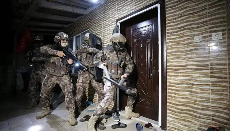 Suç Organize Suçlarla Mücadelede Tarihi Operasyon: 158 Şüpheli Yakalandı