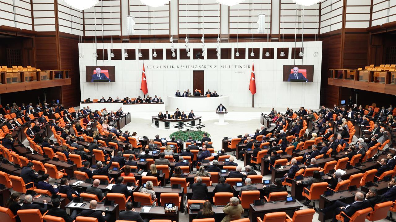 TBMM'de 2025'in ilk gündemi 'yeni anayasa' planı