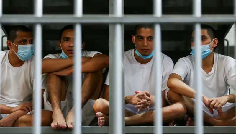 El Salvador'dan Venezuela'ya Siyasi Tutuklu İadesi: Yeni Bir Diplomatik Adım