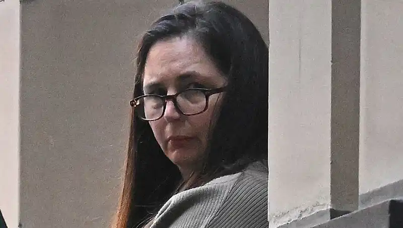Zehirli Mantarların Sırları: Renkli Tabaklar ve Cevapsız Sorular
