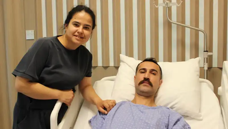32 Yaşındaki Genç Kadında Mide Kanaması Yerine Kalın Bağırsak Kanseri Çıktı