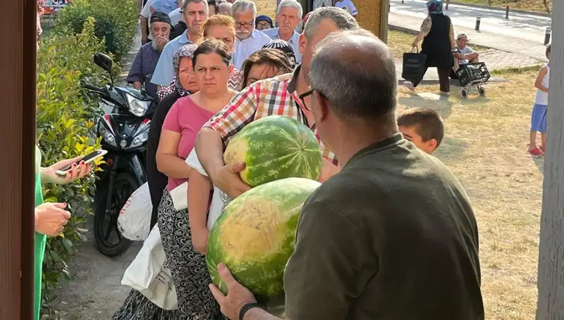 Tarlada Kalan Hasat: Ücretsiz Dağıtım ile Tarımın Yüzü Değişiyor