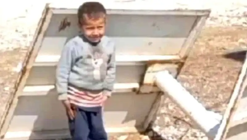 Küçük Çocuğun Sulama Kanalına Düşmesi: Korkunç Kaza ve Sonrası